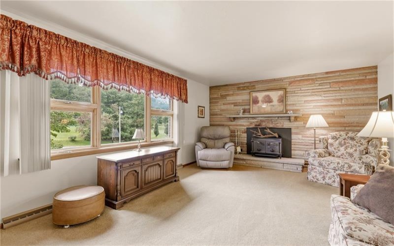 587 Flatwoods Rd, Vanderbilt, 15486, 3 Bedrooms Bedrooms, ,1.1 BathroomsBathrooms,Residential,For Sale,Flatwoods Rd,1771161