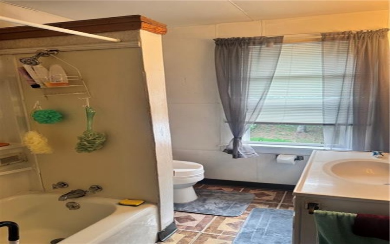 1308 Summit Ave, Monessen, 15062, 2 Bedrooms Bedrooms, 5 Rooms Rooms,1 BathroomBathrooms,Residential,For Sale,Summit Ave,1771169