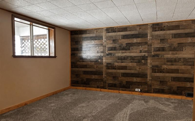 710 Irving STREET, Vandergrift, 15690, 3 Bedroom Bedrooms, ,1.1 BathroomBathrooms,Residential,For Sale,Irving,1771286