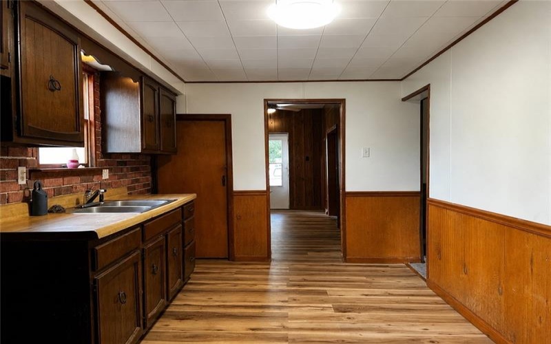 710 Irving STREET, Vandergrift, 15690, 3 Bedroom Bedrooms, ,1.1 BathroomBathrooms,Residential,For Sale,Irving,1771286