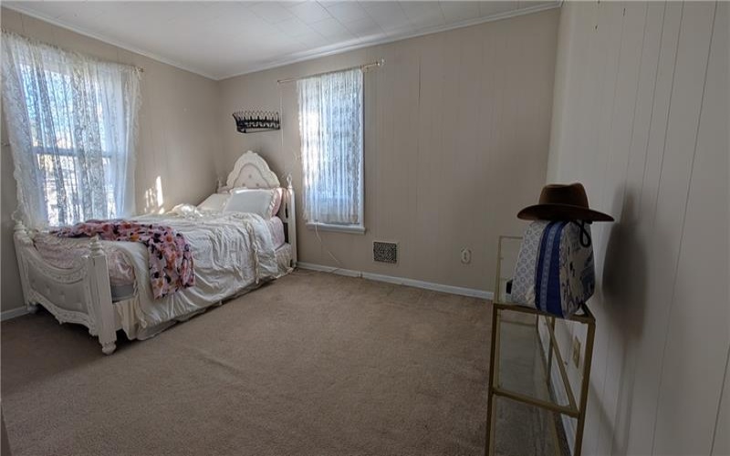 1219 Poplar St, Greensburg, 15601, 3 Bedroom Bedrooms, 6 Room Rooms,1 BathroomBathrooms,Residential,For Sale,Poplar St,1771290