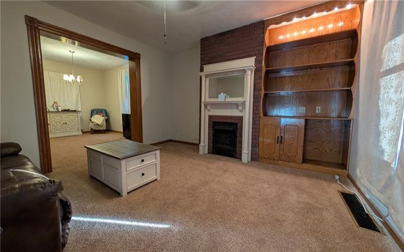 1219 Poplar St, Greensburg, 15601, 3 Bedroom Bedrooms, 6 Room Rooms,1 BathroomBathrooms,Residential,For Sale,Poplar St,1771290