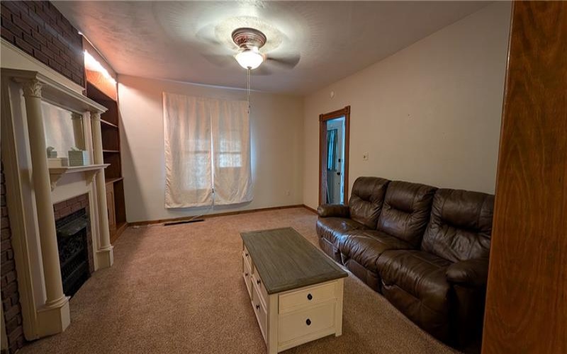 1219 Poplar St, Greensburg, 15601, 3 Bedroom Bedrooms, 6 Room Rooms,1 BathroomBathrooms,Residential,For Sale,Poplar St,1771290