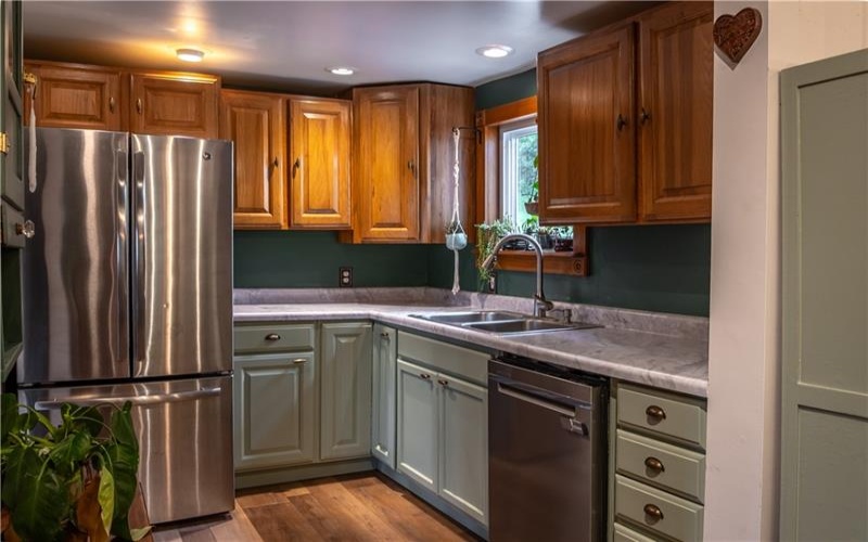 404 Spotted Tail Rd, West Finley, 15377, 2 Bedroom Bedrooms, ,2.1 BathroomBathrooms,Residential,For Sale,Spotted Tail Rd,1771209