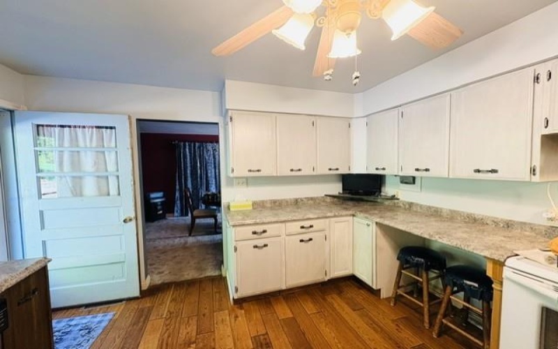 2434 Racetrack Rd, New Stanton, 15672, 3 Bedroom Bedrooms, 7 Room Rooms,1 BathroomBathrooms,Residential,For Sale,Racetrack Rd,1758642