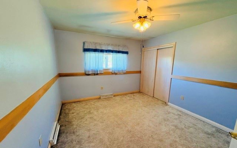 2434 Racetrack Rd, New Stanton, 15672, 3 Bedroom Bedrooms, 7 Room Rooms,1 BathroomBathrooms,Residential,For Sale,Racetrack Rd,1758642