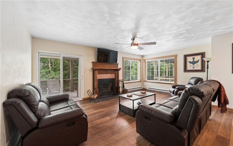 2010 South Ridge Terrace, Hidden Valley, 15502, 2 Bedroom Bedrooms, 7 Room Rooms,2 BathroomBathrooms,Residential,For Sale,South Ridge Terrace,1762739