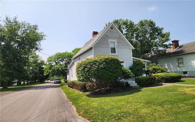 798 Race St, Waynesburg, 15370, 2 Bedrooms Bedrooms, 7 Rooms Rooms,1.1 BathroomsBathrooms,Residential,For Sale,Race St,1765711