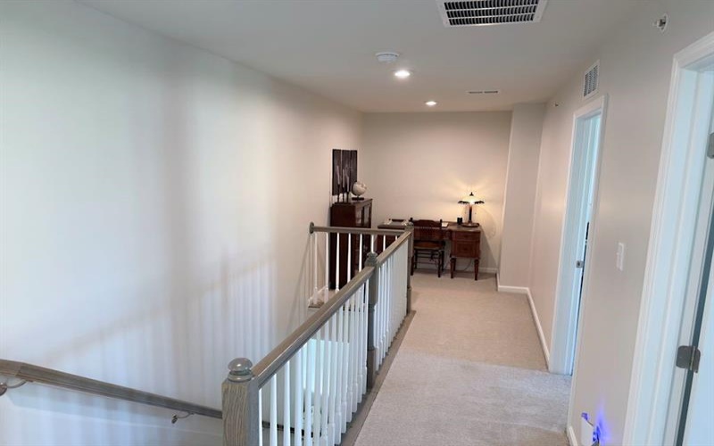 1004 Lampl Lane, Jeannette, 15644, 3 Bedroom Bedrooms, 6 Room Rooms,2.1 BathroomBathrooms,Residential,For Sale,Lampl Lane,1771257