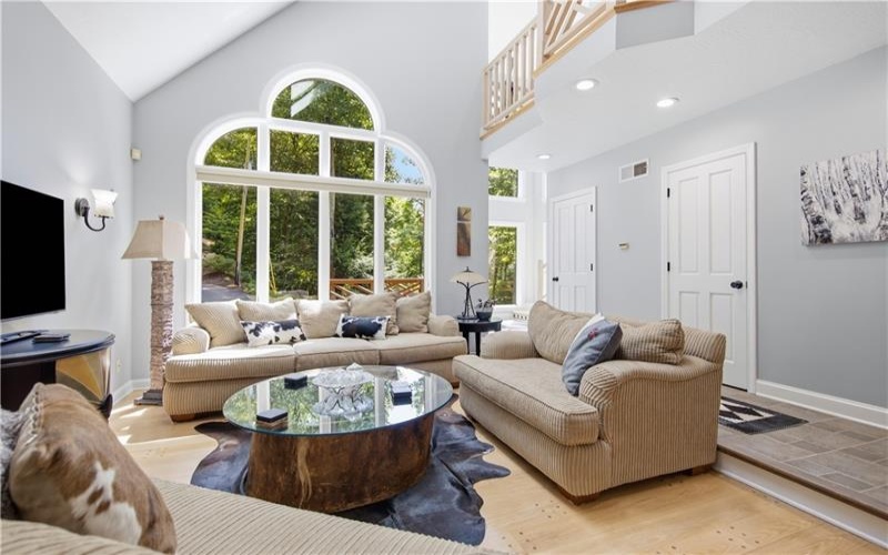 207 Youngstown Ridge Rd, Ligonier, 15658, 5 Bedrooms Bedrooms, 12 Rooms Rooms,5.2 BathroomsBathrooms,Residential,For Sale,Youngstown Ridge Rd,1771325