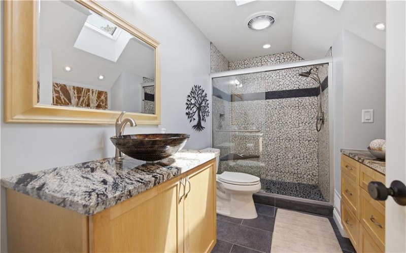 207 Youngstown Ridge Rd, Ligonier, 15658, 5 Bedrooms Bedrooms, 12 Rooms Rooms,5.2 BathroomsBathrooms,Residential,For Sale,Youngstown Ridge Rd,1771325