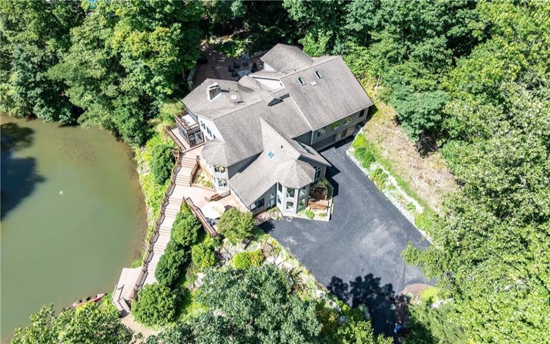 207 Youngstown Ridge Rd, Ligonier, 15658, 5 Bedrooms Bedrooms, 12 Rooms Rooms,5.2 BathroomsBathrooms,Residential,For Sale,Youngstown Ridge Rd,1771325