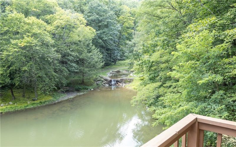 207 Youngstown Ridge Rd, Ligonier, 15658, 5 Bedrooms Bedrooms, 12 Rooms Rooms,5.2 BathroomsBathrooms,Residential,For Sale,Youngstown Ridge Rd,1771325