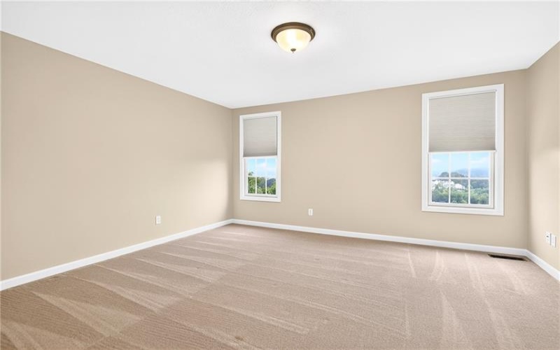 1066 Woodlawn Dr, Canonsburg, 15317, 3 Bedroom Bedrooms, 8 Room Rooms,2.1 BathroomBathrooms,Residential,For Sale,Woodlawn Dr,1771327