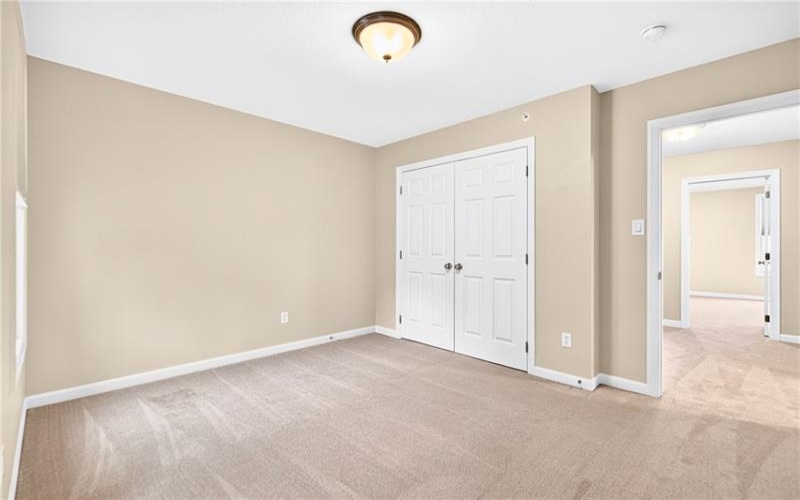 1066 Woodlawn Dr, Canonsburg, 15317, 3 Bedroom Bedrooms, 8 Room Rooms,2.1 BathroomBathrooms,Residential,For Sale,Woodlawn Dr,1771327