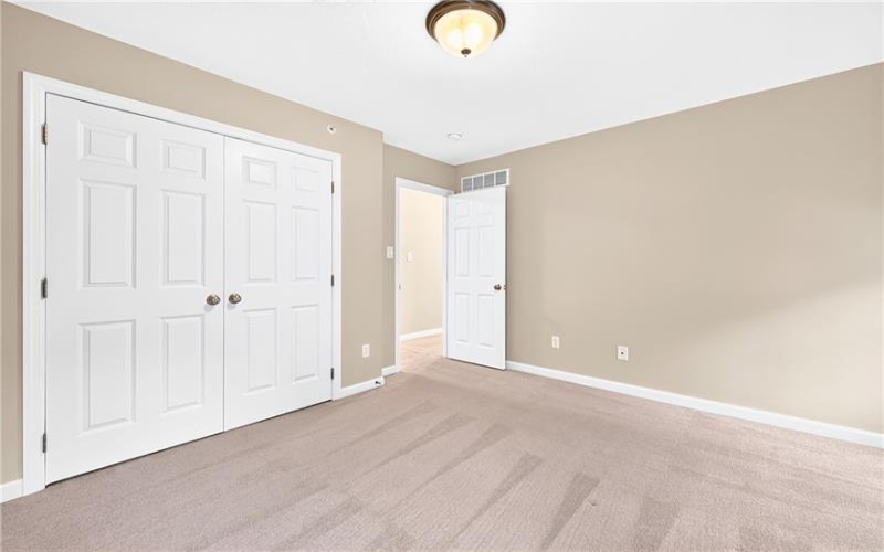 1066 Woodlawn Dr, Canonsburg, 15317, 3 Bedroom Bedrooms, 8 Room Rooms,2.1 BathroomBathrooms,Residential,For Sale,Woodlawn Dr,1771327