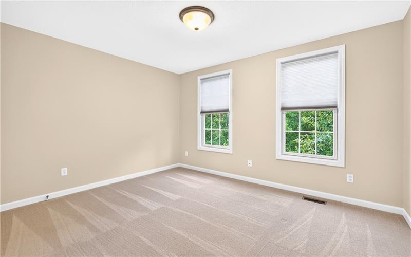 1066 Woodlawn Dr, Canonsburg, 15317, 3 Bedroom Bedrooms, 8 Room Rooms,2.1 BathroomBathrooms,Residential,For Sale,Woodlawn Dr,1771327