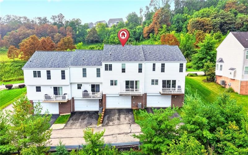 1066 Woodlawn Dr, Canonsburg, 15317, 3 Bedroom Bedrooms, 8 Room Rooms,2.1 BathroomBathrooms,Residential,For Sale,Woodlawn Dr,1771327
