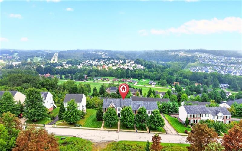 1066 Woodlawn Dr, Canonsburg, 15317, 3 Bedroom Bedrooms, 8 Room Rooms,2.1 BathroomBathrooms,Residential,For Sale,Woodlawn Dr,1771327