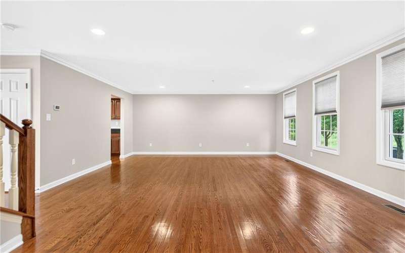 1066 Woodlawn Dr, Canonsburg, 15317, 3 Bedroom Bedrooms, 8 Room Rooms,2.1 BathroomBathrooms,Residential,For Sale,Woodlawn Dr,1771327