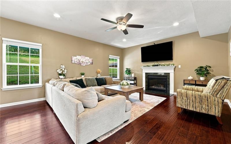 7773 Dominick Drive, North Huntingdon, 15642, 4 Bedroom Bedrooms, 11 Room Rooms,3.1 BathroomBathrooms,Residential,For Sale,Dominick Drive,1771358