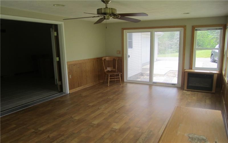 141 WOODIES ROAD, WAYNESBURG, 15370, 3 Bedroom Bedrooms, 11 Room Rooms,3 BathroomBathrooms,Residential,For Sale,WOODIES ROAD,1757401