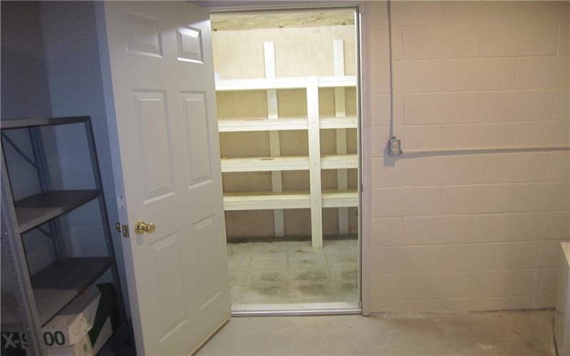141 WOODIES ROAD, WAYNESBURG, 15370, 3 Bedroom Bedrooms, 11 Room Rooms,3 BathroomBathrooms,Residential,For Sale,WOODIES ROAD,1757401