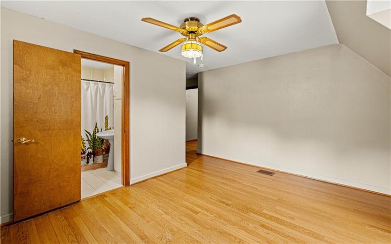162 Grandview Way, Charleroi, 15022, 3 Bedroom Bedrooms, ,2.1 BathroomBathrooms,Residential,For Sale,Grandview Way,1771457