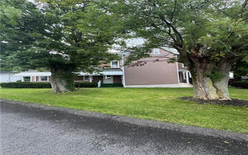 500 Painter St, Everson, 15631, 4 Bedrooms Bedrooms, ,2 BathroomsBathrooms,Residential,For Sale,Painter St,1771482