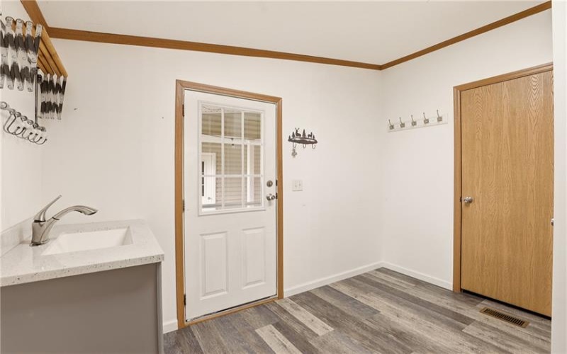 54 Brodview Ln, Berlin, 15530, 3 Bedrooms Bedrooms, ,2 BathroomsBathrooms,Residential,For Sale,Brodview Ln,1753940