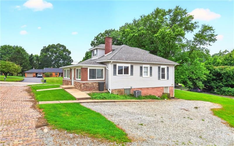 1365 Mount Pleasant Rd, Greensburg, 15601, ,Multi-unit,For Sale,Mount Pleasant Rd,1769068