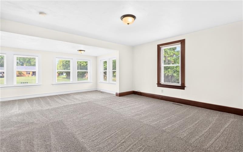 1365 Mount Pleasant Rd, Greensburg, 15601, ,Multi-unit,For Sale,Mount Pleasant Rd,1769068