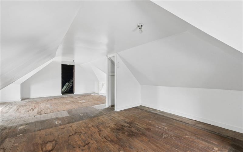701 MCKEAN AVE, Charleroi, 15022, 3 Bedrooms Bedrooms, ,1.1 BathroomsBathrooms,Residential,For Sale,MCKEAN AVE,1769227
