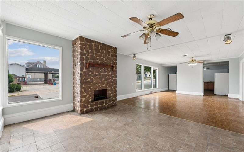 701 MCKEAN AVE, Charleroi, 15022, 3 Bedrooms Bedrooms, ,1.1 BathroomsBathrooms,Residential,For Sale,MCKEAN AVE,1769227