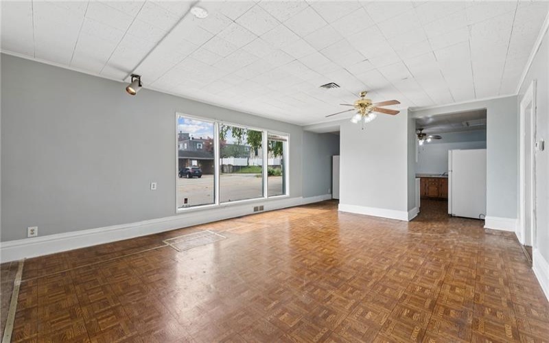 701 MCKEAN AVE, Charleroi, 15022, 3 Bedrooms Bedrooms, ,1.1 BathroomsBathrooms,Residential,For Sale,MCKEAN AVE,1769227
