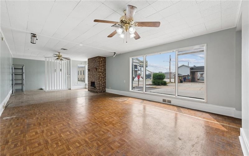 701 MCKEAN AVE, Charleroi, 15022, 3 Bedrooms Bedrooms, ,1.1 BathroomsBathrooms,Residential,For Sale,MCKEAN AVE,1769227