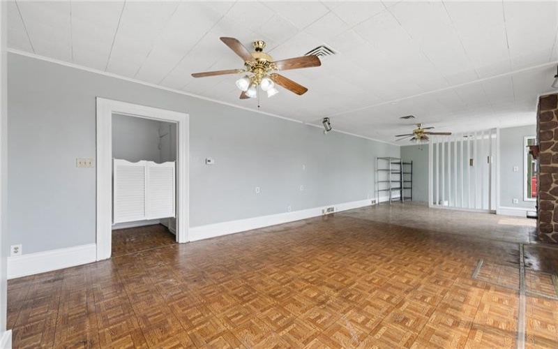 701 MCKEAN AVE, Charleroi, 15022, 3 Bedrooms Bedrooms, ,1.1 BathroomsBathrooms,Residential,For Sale,MCKEAN AVE,1769227
