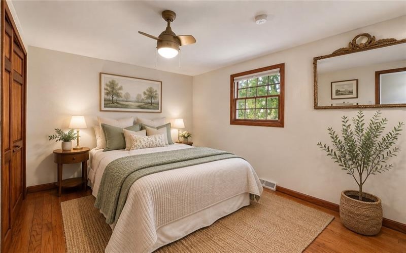 859 Meadowbrook Rd, Trafford, 15085, 5 Bedroom Bedrooms, 12 Room Rooms,4 BathroomBathrooms,Residential,For Sale,Meadowbrook Rd,1771532