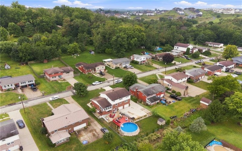 11479 Drop Rd, Irwin, 15642, 4 Bedroom Bedrooms, ,2.1 BathroomBathrooms,Residential,For Sale,Drop Rd,1771542