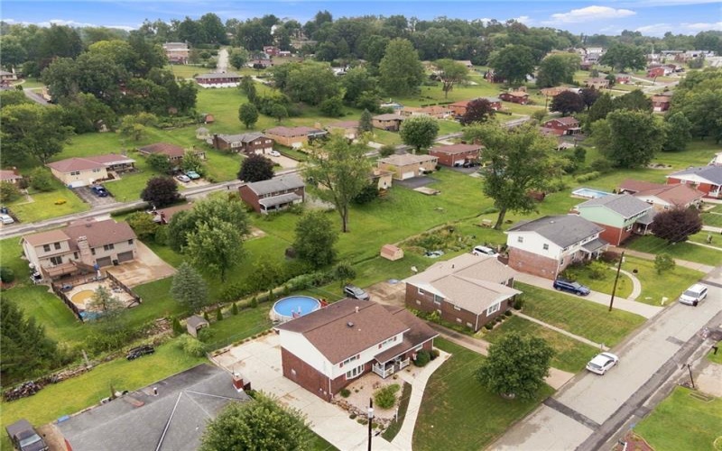 11479 Drop Rd, Irwin, 15642, 4 Bedroom Bedrooms, ,2.1 BathroomBathrooms,Residential,For Sale,Drop Rd,1771542