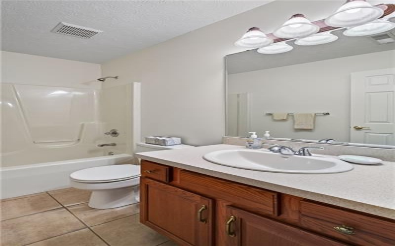 505 Kristi Drive, Greensburg, 15601, 3 Bedroom Bedrooms, 7 Room Rooms,2 BathroomBathrooms,Residential,For Sale,Kristi Drive,1771578