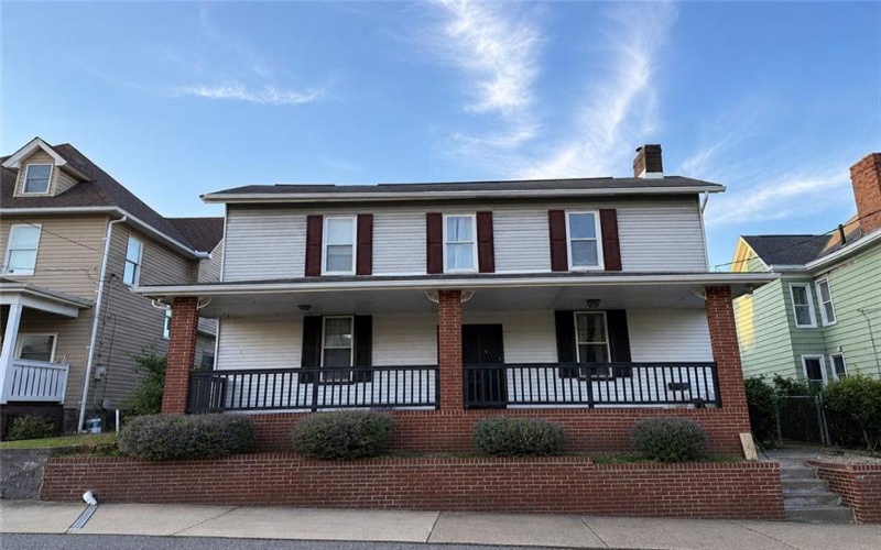 547 George St, Greensburg, 15601, 3 Bedroom Bedrooms, 7 Room Rooms,2 BathroomBathrooms,Residential,For Sale,George St,1771658