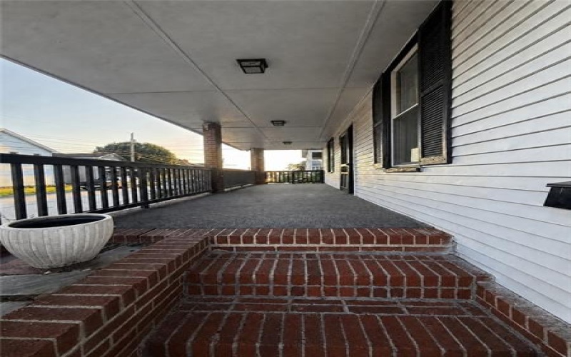 547 George St, Greensburg, 15601, 3 Bedroom Bedrooms, 7 Room Rooms,2 BathroomBathrooms,Residential,For Sale,George St,1771658