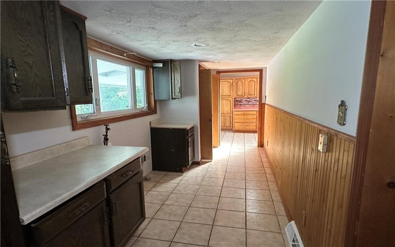 409 2nd St, Vestaburg, 15368, 4 Bedroom Bedrooms, 9 Room Rooms,1.1 BathroomBathrooms,Residential,For Sale,2nd St,1759382