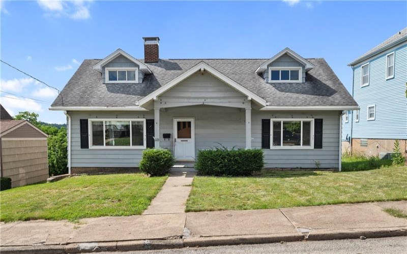 223 Pershing Dr, New Kensington, 15068, 4 Bedroom Bedrooms, 7 Room Rooms,1.2 BathroomBathrooms,Residential,For Sale,Pershing Dr,1771338