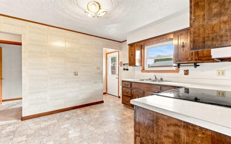 521 Columbia Ave, Somerset, 15501, 3 Bedroom Bedrooms, ,2 BathroomBathrooms,Residential,For Sale,Columbia Ave,1771725