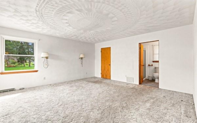 521 Columbia Ave, Somerset, 15501, 3 Bedroom Bedrooms, ,2 BathroomBathrooms,Residential,For Sale,Columbia Ave,1771725
