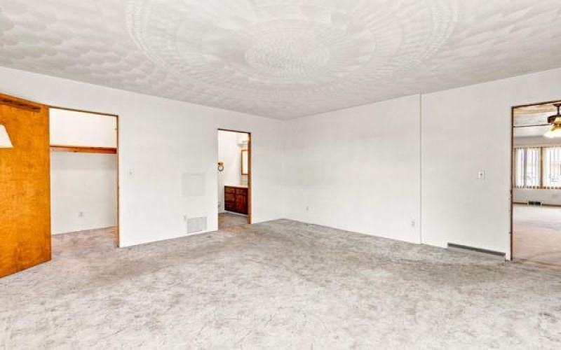 521 Columbia Ave, Somerset, 15501, 3 Bedroom Bedrooms, ,2 BathroomBathrooms,Residential,For Sale,Columbia Ave,1771725