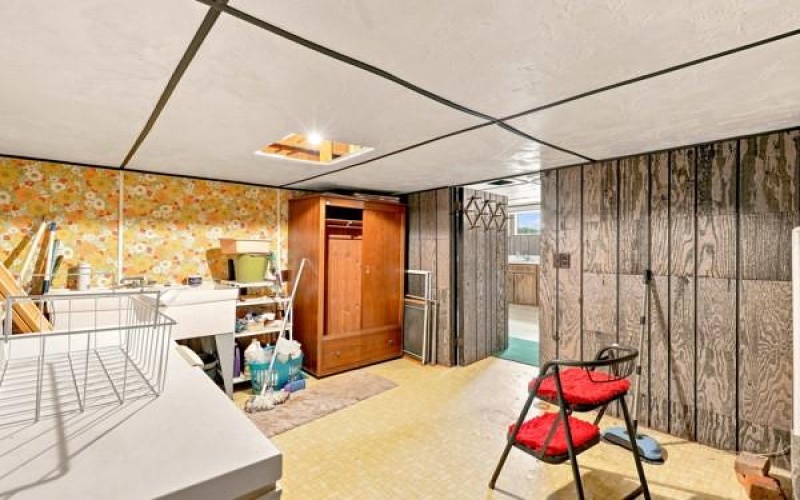 521 Columbia Ave, Somerset, 15501, 3 Bedroom Bedrooms, ,2 BathroomBathrooms,Residential,For Sale,Columbia Ave,1771725