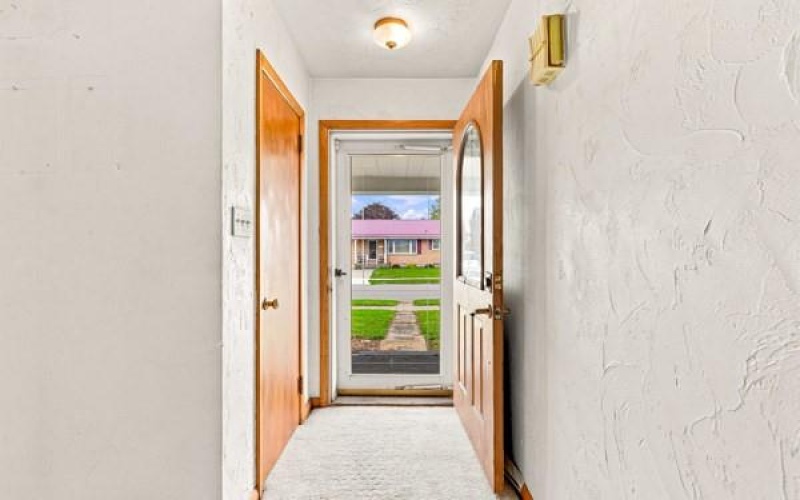 521 Columbia Ave, Somerset, 15501, 3 Bedroom Bedrooms, ,2 BathroomBathrooms,Residential,For Sale,Columbia Ave,1771725